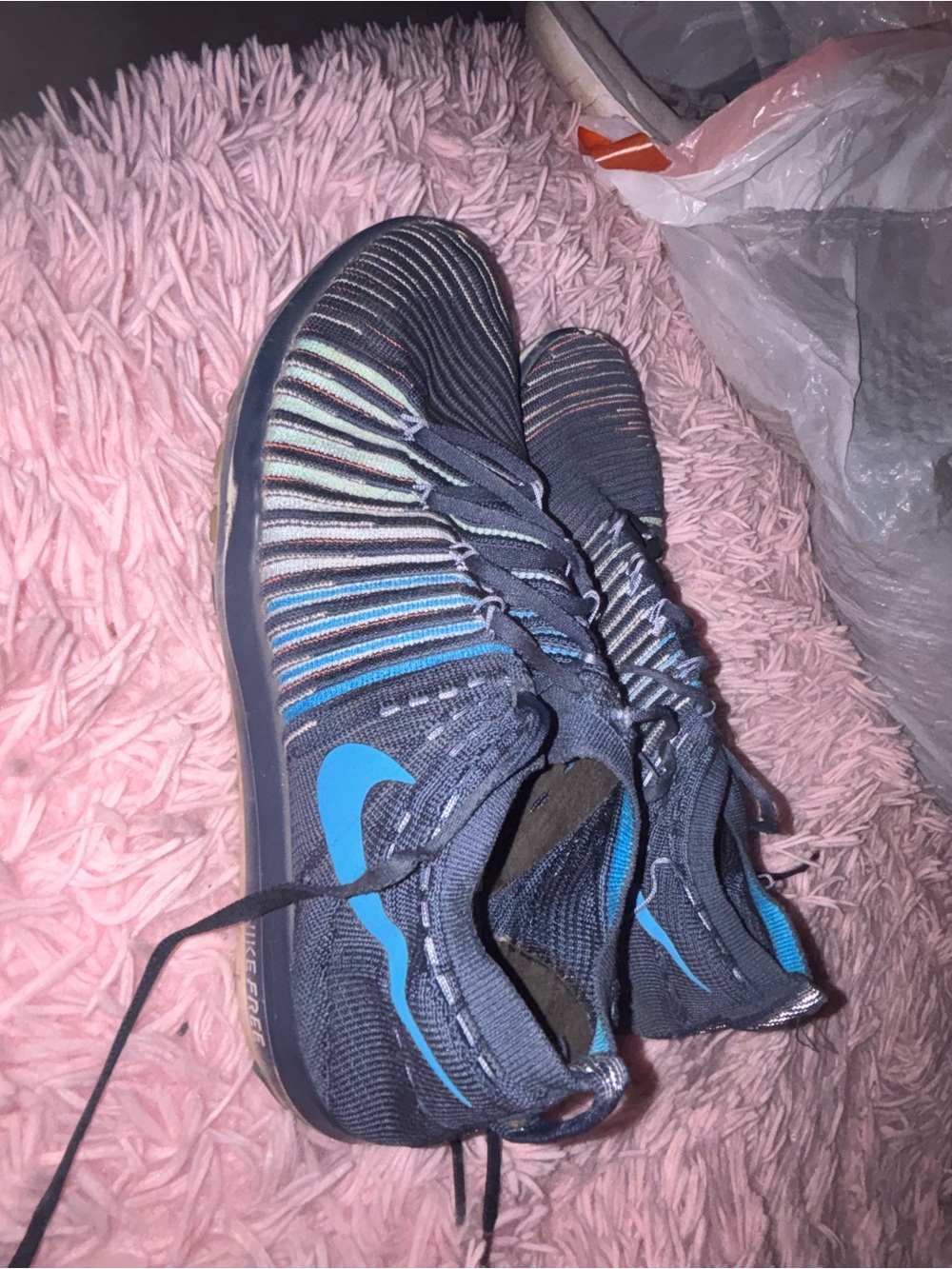 Nike Navy Knit Sneakers with Bright Blue Swoosh